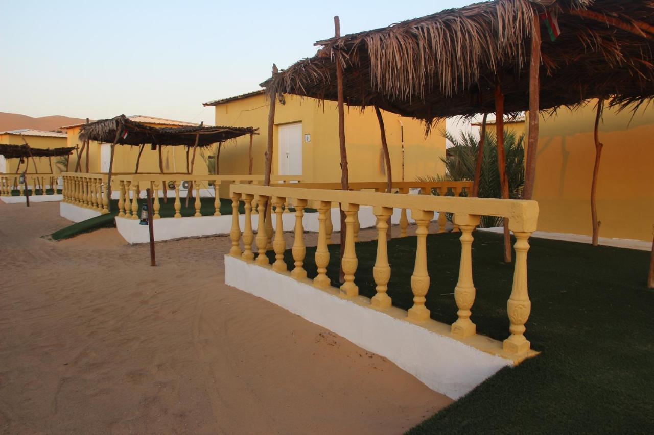 Golden Palm Oasis Camping Fulayj al Masha'ikh